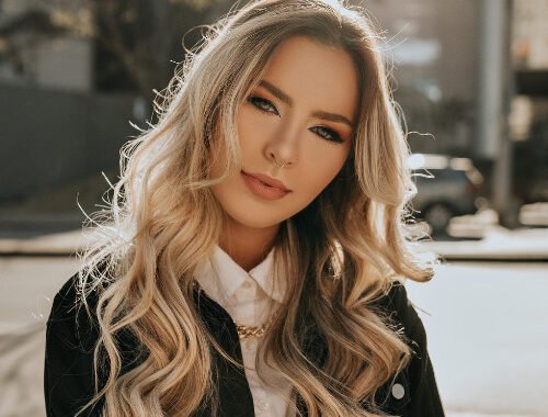 VictoriyaClub Review 2025: Make The First Step To Love